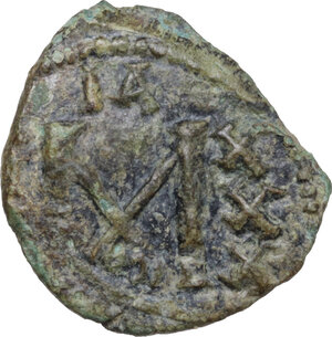 reverse: Constantine IV Pogonatus (668-685).. AE Follis, Ravenna mint