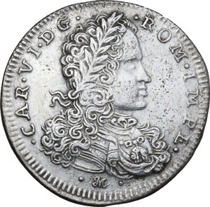 obverse: Napoli.  Carlo VI d Asburgo (1707-1734).. Tarì 1715 con sigla IM sotto al busto
