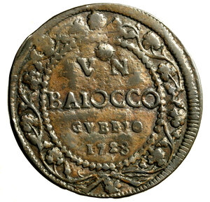 reverse: GUBBIO. Benedetto XIII (1724-1730) Baiocco 1728/ II. Stemma R/ VN/ BAIOCCO/ GVBBIO/ 1728 in ghirlanda di tralci di vite. CNI 22; Munt. 47h     (g. 13,92)  RARO   CU    +BB