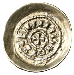 obverse: MILANO. Enrico II di Sassonia (1004-1024) Denaro scodellato. Lettere H/ RIC/ N su tre righe R/ Croce. Crippa 1c     AR   (g. 1,07)   NC     +SPL