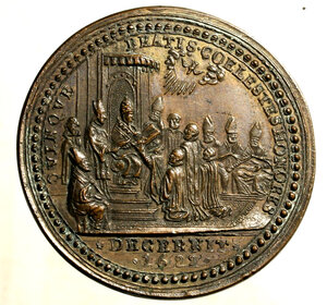 reverse: ROMA. Gregorio XV (1621-1623) Medaglia 1623/ III (mm. 35) (opus: G. A. Mori) Busto a ds. R/ Il Papa legge il decreto di canonizzazione in concistoro di fronte ai cardinali. Miselli 138.    AE     RARO   SDC