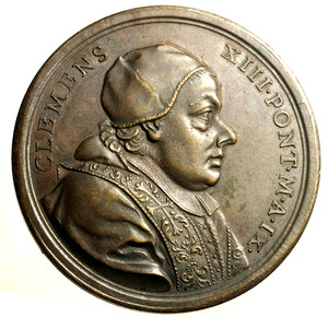 obverse: ROMA. Clemente XIII (1758-1769) Medaglia 1767/ IX per la pace con il Portogallo. (Ø 40 mm.) Busto a ds. con zucchetto e mozzetta R/ PATIENS EST BENIGNA EST, La carità seduta con un bimbo in braccio; altri due bimbi ai lati. Bart. 767      AE      RARO    FDC