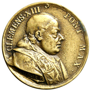 obverse: ROMA. Clemente XIII (1758-1769) Medaglia (Opus: Von Perger) (Ø: mm. 41). Busto a ds. con camauro, mozzetta e stola ornata R/ SANTISSIMVM SACERDOTIVM Figura femminile velata fa un sacrificio su un ara accesa.  AE  RARA   +BB