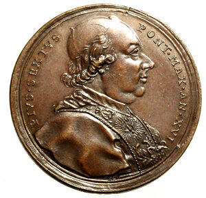 obverse: ROMA. Pio VI (1775-1799) Medaglia 1790/XVI per ricordare il cambio del nome della città da Montecchio a Treia (Opus: Gioachino Hamerani) (Ø: mm. 31). Busto a ds. con camauro e mozzetta R/ TREIENSES RESTITVTORI MVNICIPII Personificazione della città di Treia con cornucopia in ginocchio di fronte al pontefice. Wurzb 7459.     AE      MOLTO RARA    FDC