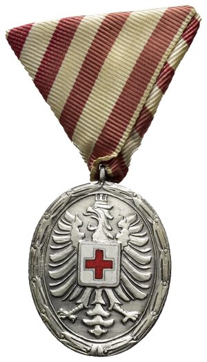 obverse: Medaglie Estere – Austria – Repubblica – Croce Rossa – II Classe Argento. Medaglia portativa con appiccagnolo ed anello al Merito 