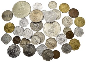 obverse: Monete Mondiali. India. Lotto di 37 monete diverse