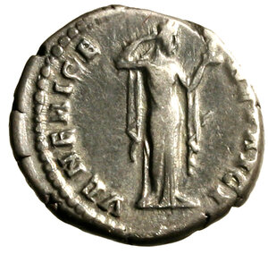 reverse: SABINA (moglie di Adriano) Denario. D/ Busto diad. a ds. R/ Concordia seduta a sn. AR (g. 2,97 mm. 18) C. 12; RIC 398. +BB