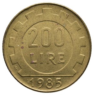 obverse: FALSO EPOCA - Repubblica Italiana  - 200 Lire 1985