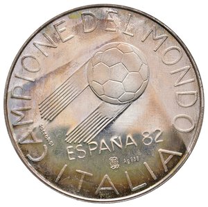 reverse: Medaglia Italia Campione del mondo 1982 - argento - scatola originale IPZS