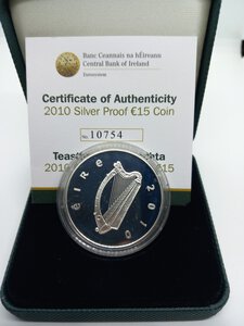 reverse: IRLANDA - 15 Euro  argento 2010 PROOF  - Confezione originale