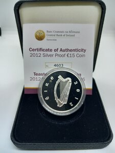reverse: IRLANDA - 15 Euro  argento 2012 PROOF  - Confezione originale