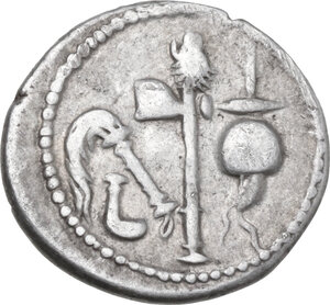 reverse: Julius Caesar. AR Denarius, mint moving with Caesar, 49-48 BC