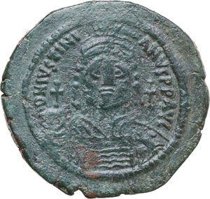 obverse: Justinian I (527-565). AE Follis. Constantinople mint, 4th officina. Dated year RY 16 (542/3)