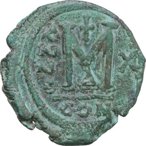 reverse: Justin II and Sophia (565-578). AE Follis. Constantinople mint. Dated RY 10 (574/5)