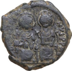 obverse: Justin II and Sophia (565-578). AE Half Follis, Nicomedia mint. RY 6 (575/6)