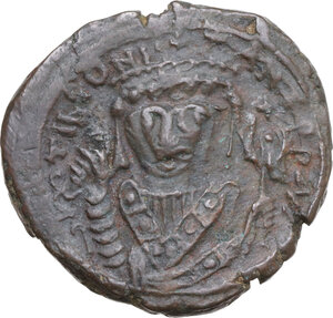 obverse: Tiberius II Constantine (578-582). AE Follis. Nicomedia mint, 2nd officina. Dated RY 7 (580/1)