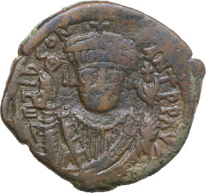obverse: Tiberius II Constantine (578-582). AE Follis. Constantinople mint, 1st officina. Dated RY 7 (580/1)