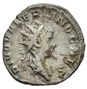 obverse: VALERIANO II (Figlio di Gallieno). Colonia. Antoniniano. (MI 3,35 g). D/ DIVO VALERIANO CAES, busto radiato, drappeggiato e corazzato a destra; R/ CONSECRATIO, Valeriano II in volo su aquila. RIC v 9. BB. nr.reg.601/24