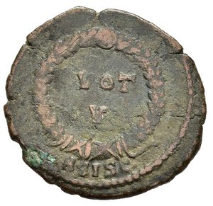 reverse: GIOVIANO (363-364). Siscia. AE2. AE (3,21 g). D/ D N IOVIANVS P F AVG, busto diademato, drappeggiato  corazzato a destra; R/ VOT V entro corona d alloro, in esergo ASISC. RIC VIII 423. BB. nr.reg.601/24