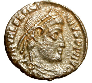 obverse: VALENTINIANO I (364-375) Follis ridotto per Siscia(17mm, g. 2.54) Busto diad. a ds. R/ L imperatore in abiti militari e con un labaro, trascina un prigioniero verso ds.; nel campo, M - stella / P. RIC IX, 14a.xvi.     AE    +BB