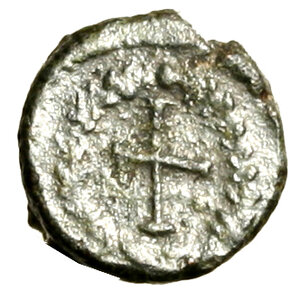 reverse: TEODOSIO II (402-450) Nummo per Cizico? (425-435) (10mm, g. 1.07) D N THEODOSIVS P F AVG, Busto diad. e corazz. a ds. R/ Croce in corona. RIC 449.   AE   RARO   SPL