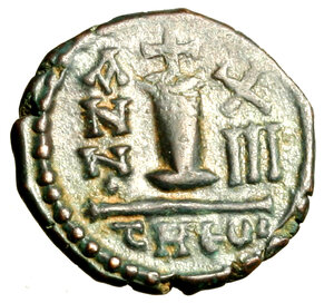 reverse: GIUSTINO II e SOFIA (565-578) 10 nummi per Antiochia (Theoupolis). Giustino e Sofia in trono R/ Valore I tra ANNO X/ III; sopra, croce. (20 mm., g. 3,42) Sear 383; DOC 178   AE   raro  SPL