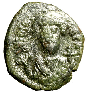 obverse: FOCAS (602-610) 20 nummi per Costantinopoli. Busto diad. frontale con globo crucigero e akakia R/ Valore XX. (g. 5,28) Dunb. 37.   AE   raro  BB