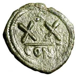 reverse: FOCAS (602-610) 20 nummi per Costantinopoli. Busto diad. frontale con globo crucigero e akakia R/ Valore XX. (g. 5,28) Dunb. 37.   AE   raro  BB