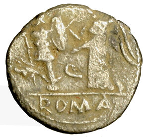 reverse: EGNATULEIA. C. Egnatuleius C. f. (97 a.C.) Quinario. Testa di Apollo a ds. R/ Vittoria incorona un trofeo. B. 1; Cr. 333/1 (g. 1,45)   AR