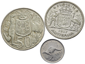 obverse: AUSTRALIA.  Lotto di 2 monete Ag + 1 token Al.