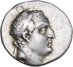 obverse: Kings of Cappadocia. Ariobarzanes I Philoromaios (96-63 BC). AR Drachm. Mint A (Eusebeia). Dated RY 13 (83/2 BC)