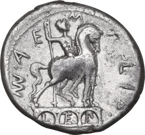 reverse: Mn. Aemilius Lepidus. Denarius, 114 or 113 BC