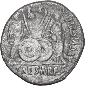 reverse: Augustus (27 BC - 14 AD) . AR Denarius, Lugdunum mint, c. 2 BC-4 AD