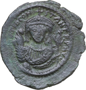 obverse: Tiberius II Constantine (578-582). AE Follis. Constantinople mint, 4th officina. Dated RY 5 (AD 578-579)