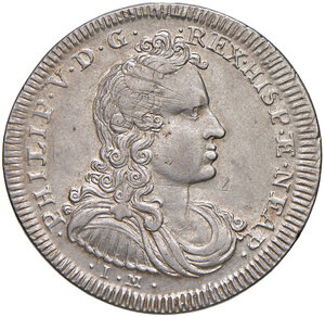 obverse: Napoli. Filippo V di Borbone (1700-1707). Mezzo ducato 1702 (sigle AG/A; Andra Giovane m.d.z. e Marco Antonio Ariani m.d.p.) AG gr. 10,99. P.R. 1. MIR 310. Magliocca 72. Raro. Graffietti da aggiustamento ponderale al dr., altrimenti migliore di BB 