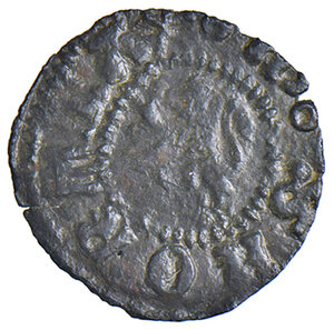 reverse: Ascoli. Eugenio IV (1431-1447) e Francesco Sforza (1433-1445). Picciolo MI gr. 0,37. CNI –. Mazza –. Questo interessante esemplare presenta il dritto del picciolo emesso da papa Eugenio e il rovescio di quello battuto a nome di Francesco Sforza. Questo ibrido, apparentemente inedito, dimostra come i mastri orafi del tempo, a cui spesso erano appaltate le zecche, disponessero dei conî che, anche arbitrariamente, potevano utilizzare a seconda dell’autorità emittente servita. Al riguardo va ricordato, inoltre, che l’autorità papale ha coniato monete per la zecca di Ascoli in due periodi distinti, per i quali ancora è dibattuto se quelle di Eugenio IV siano precedenti o successive allo Sforza o di entrambi i periodi della sua potestà (1431-1433 e 1445-1447). Della più grande rarità. Buon BB 