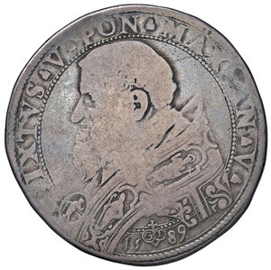 obverse: Sisto V (1585-1590). Roma. Piastra 1589 anno V AG gr. 30,58. Muntoni 7a. Berman 1313. MIR 1324/3. Ex listino a prezzi fissi Simonetti febbraio 1970, 284. Molto rara. MB 