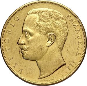 obverse: Regno d Italia, Vittorio Emanuele III (1900-1943), 100 Lire 1905, RR Au 35 mm 32,17 g, segnetti di abrasione al bordo altrimenti SPL
				