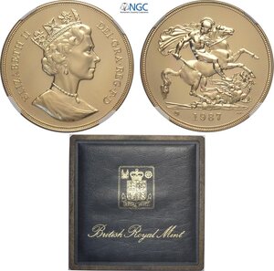 obverse: Great Britain, Elizabeth II (1952-2022), 5 Pounds 1987, London Mint, Mintage: 5694, Au 36 mm 39,94 g, with original box and certificate. In Slab NGC MS68 Deep Prooflike
				