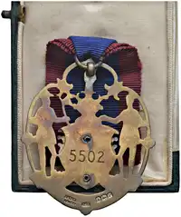 img-1