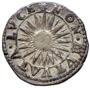 reverse: Casale - Ferdinando Gonzaga (1612-1626) Da 2 Soldi - D/ FER D G DVX M VI TE M F IV, al centro stemma coronato R/ NON MVTVATA LUCE, al centro sole raggiante - MIR 342 CNI 70 Ag 0,68 g RRR • Valore nominale incerto.. SPL