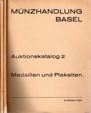 obverse: MUNZHANDLUNG. N 2. Medaillen und Plaketten des 15 - 18 jahrhunderts. Die sammlung eines deutschen kunstlers in Italiens. Basel, 8 - Oktober, 1934.  pp. 82 + indici, nn. 564, tavv. 19 doppie. Ril ed sciupata, interno buono stato. lista prezzi Valutazioni,  2 volumi testo e tavole. importante documentazione di medaglie e placchette. raro. Rossi, 323.