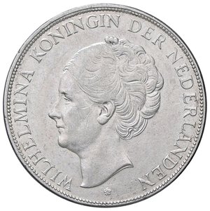 obverse: ESTERE - OLANDA - Guglielmina (1890-1948) - 2,5 Gulden 1930 Kr. 165  AG  Segnetti al D/. SPL+/qFDC