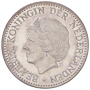 obverse: ESTERE - OLANDA - Beatrice (1980-2013) - 10 Gulden 1992   AG Oncia Segnetto al ciglio. FS