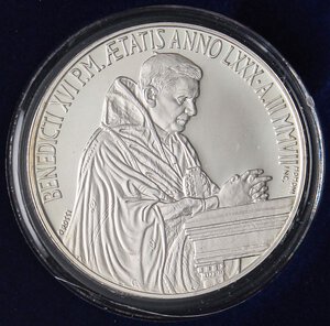 obverse: ZECCHE ITALIANE - ROMA - Benedetto XVI (2005-2013) - 5 Euro 2007 A. III   AG In confezione. FS