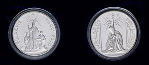 obverse: ZECCHE ITALIANE - SAN MARINO - Nuova monetazione (1972) - Dittico 2000 - Giubileo   AG In confezione. FS