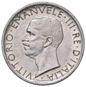 obverse: SAVOIA - Vittorio Emanuele III (1900-1943) - 5 Lire 1927 ** Aquiletta Pag. 710a; Mont. 120  AG. qFDC