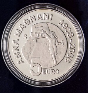 reverse: REPUBBLICA ITALIANA - Repubblica Italiana (monetazione in euro) (2002) - 5 Euro 2008 - Anna Magnani   AG In confezione. FS