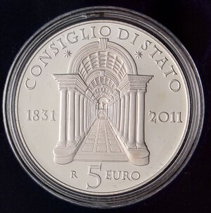 reverse: REPUBBLICA ITALIANA - Repubblica Italiana (monetazione in euro) (2002) - 5 Euro 2011 - 180° Consiglio di Stato   AG In confezione. FS