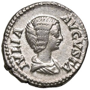 obverse: ROMANE IMPERIALI - Giulia Domna (moglie di S. Severo) - Denario C. 150; RIC S572  (AG g. 2,99). bel BB